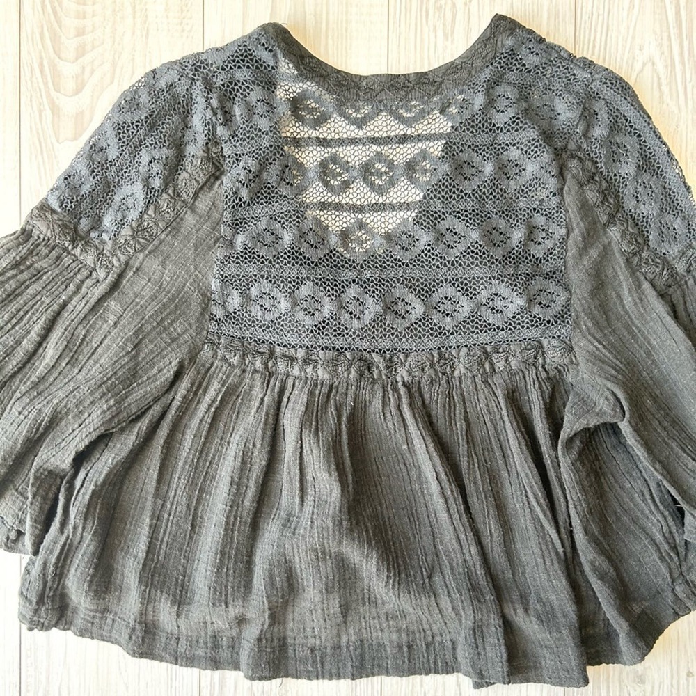 Free People Crochet Back Crop Top Size S - Picture 4 of 4